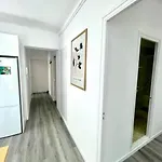Апартаменти Seahomes Vacations - Heart Of